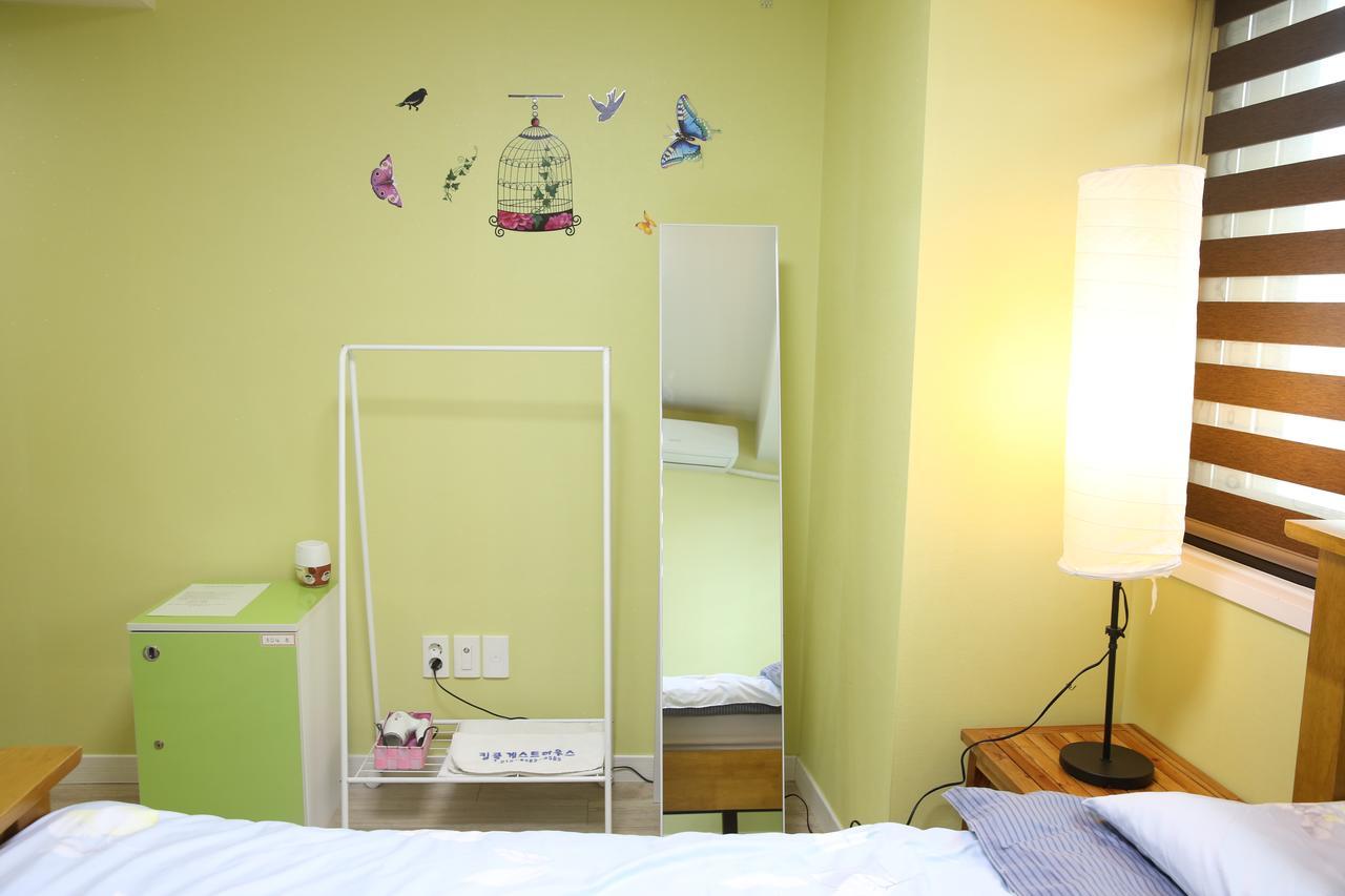 Kingkong Guesthouse Pusan Zewnętrze zdjęcie