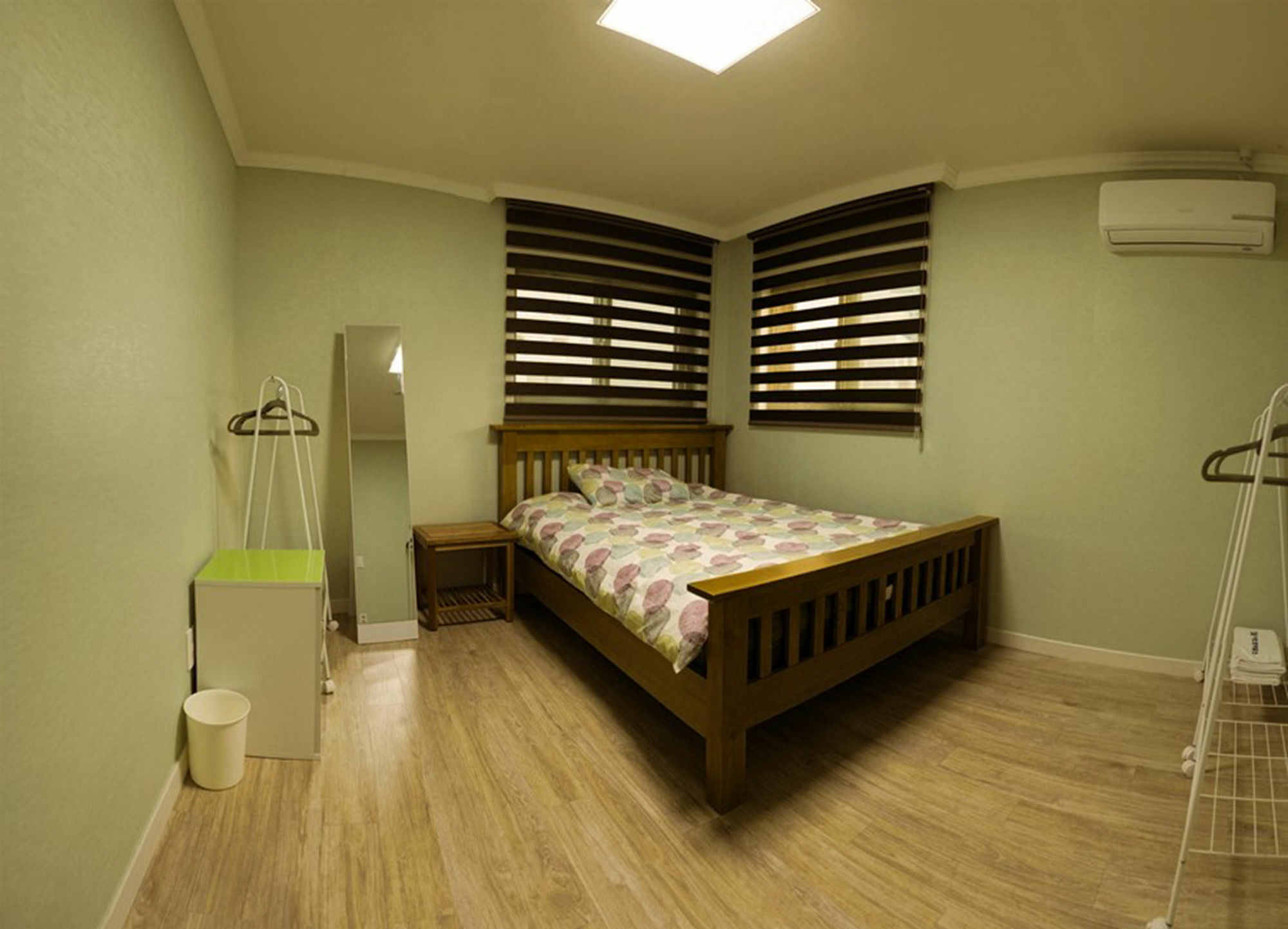 Kingkong Guesthouse Pusan Zewnętrze zdjęcie